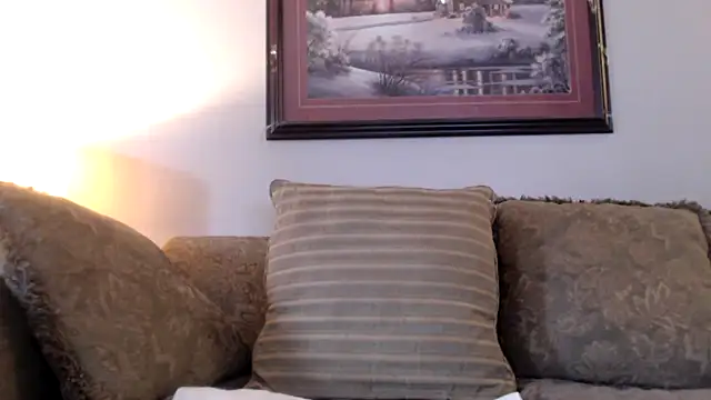 Snapshot of LexxiLeeds chatting on 11/03/25, 05:14 LexxiLeeds online show from 11/03/25, 05:14