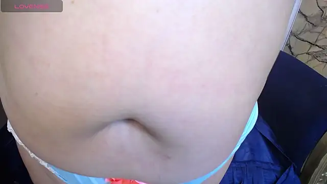 Snapshot of karito_mature17 chatting on 12/15/24, 02:27 karito mature17 online show from 12/15/24, 02:27