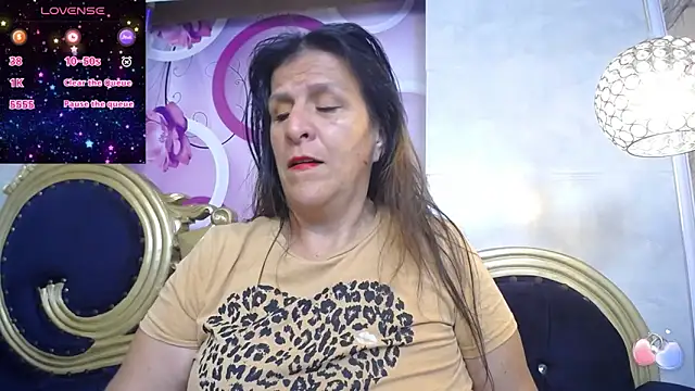 Snapshot of karito_mature17 chatting on 12/18/24, 11:24 karito mature17 online show from 12/18/24, 11:24