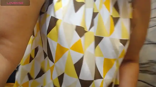 Snapshot of karito_mature17 chatting on 03/14/25, 07:01 karito mature17 online show from 03/14/25, 07:01