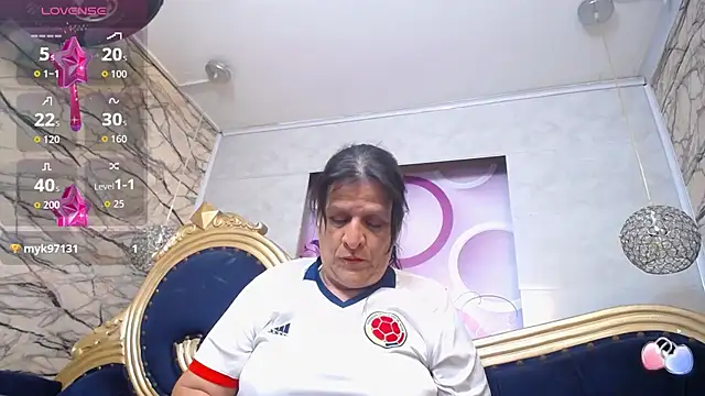 Snapshot of karito_mature17 chatting on 10/03/25, 11:18 karito mature17 online show from 10/03/25, 11:18