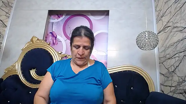 Snapshot of karito_mature17 chatting on 10/22/25, 11:10 karito mature17 online show from 10/22/25, 11:10