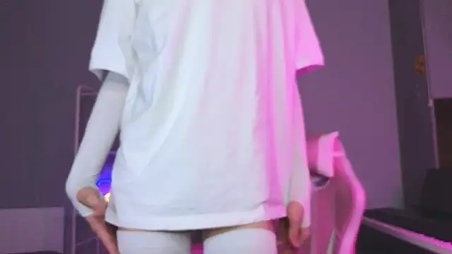 mollymila online show from 01/11/25, 05:51