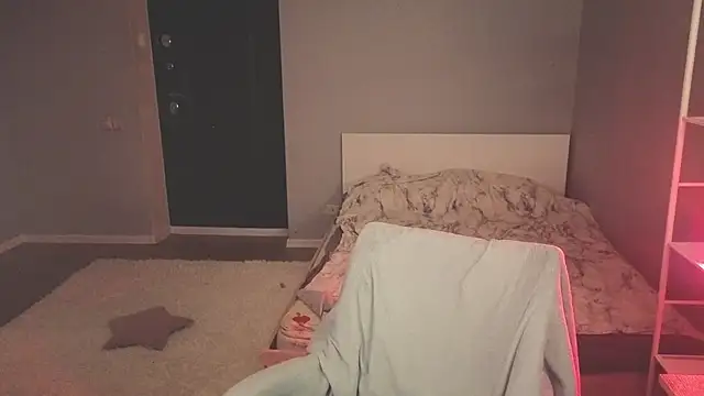 mollymila online show from 01/19/26, 03:10