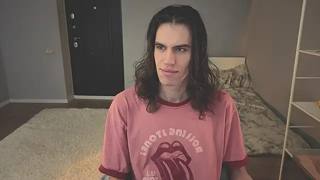 mollymila online show from 04/21/26, 12:33