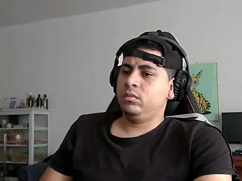 Snapshot of ElferXXX chatting on 02/25/26, 08:18 ElferXXX online show from 02/25/26, 08:18