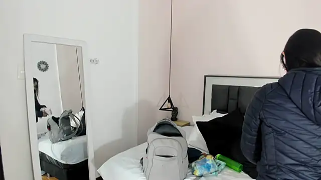 victoria cooper3 online show from 11/27/25, 09:55