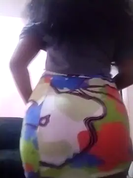 Snapshot of Aunt_9999 chatting on 01/17/25, 10:45 Aunt 9999 online show from 01/17/25, 10:45