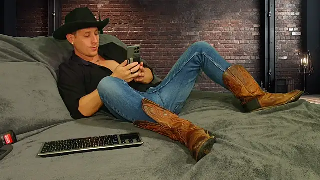 Snapshot of zack_Fisher chatting on 02/10/26, 07:07 zack Fisher online show from 02/10/26, 07:07