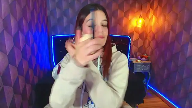 LiaHarryis online show from 01/14/26, 06:57