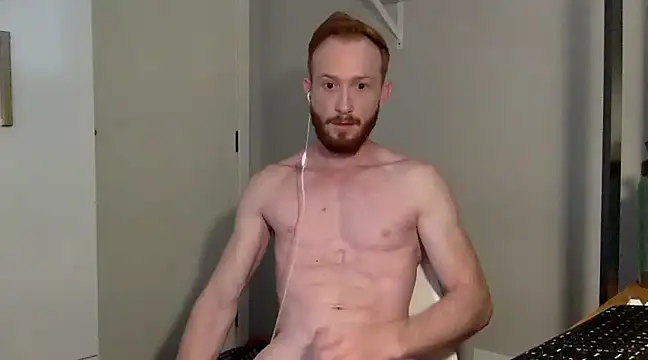 Snapshot of Smoker_Ginger chatting on 12/27/24, 11:06 Smoker Ginger online show from 12/27/24, 11:06