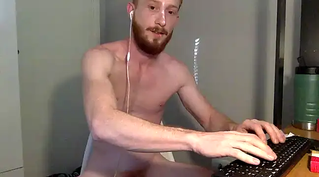 Snapshot of Smoker_Ginger chatting on 12/27/24, 08:18 Smoker Ginger online show from 12/27/24, 08:18