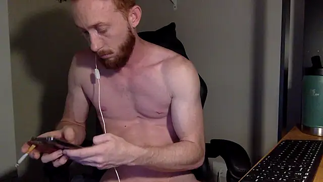 Snapshot of Smoker_Ginger chatting on 03/10/25, 01:23 Smoker Ginger online show from 03/10/25, 01:23