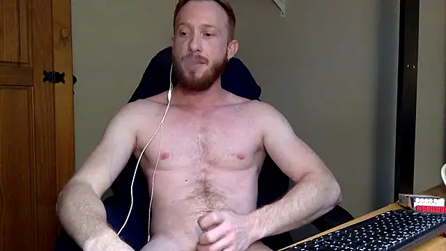 Snapshot of Smoker_Ginger chatting on 10/06/25, 12:57 Smoker Ginger online show from 10/06/25, 12:57