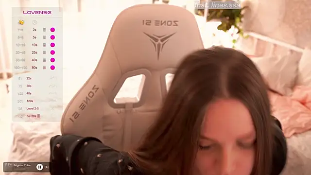 linessssa online show from 11/07/25, 05:02