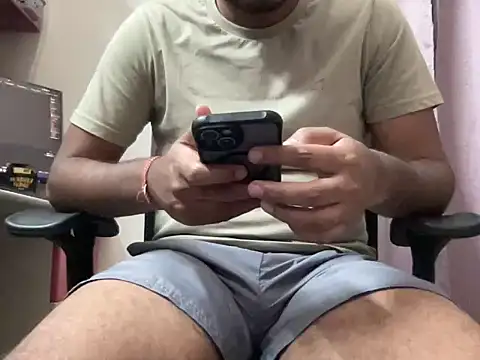 dhruv-sluppy online show from 10/27/25, 01:37