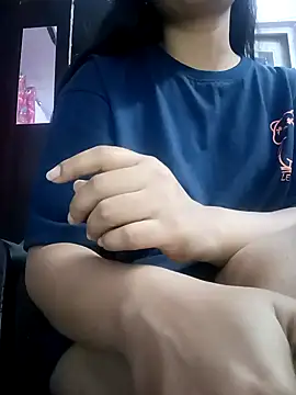 Snapshot of Harpreet_49 chatting on 02/17/25, 05:58 Harpreet 49 online show from 02/17/25, 05:58