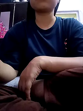 Snapshot of Harpreet_49 chatting on 02/20/25, 10:27 Harpreet 49 online show from 02/20/25, 10:27