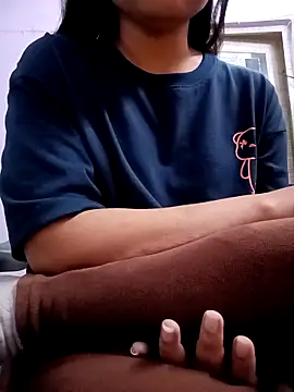 Snapshot of Harpreet_49 chatting on 02/24/25, 09:32 Harpreet 49 online show from 02/24/25, 09:32