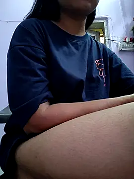 Snapshot of Harpreet_49 chatting on 09/23/25, 05:43 Harpreet 49 online show from 09/23/25, 05:43