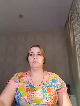 Lady nice cat online show from 02/10/25, 11:57