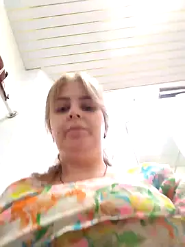 Lady nice cat online show from 02/13/25, 07:24