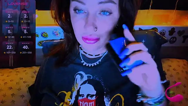 EllieOz online show from 01/31/25, 07:18