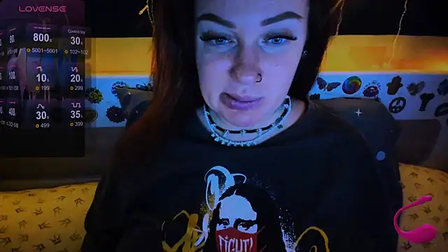 EllieOz online show from 02/26/25, 03:52