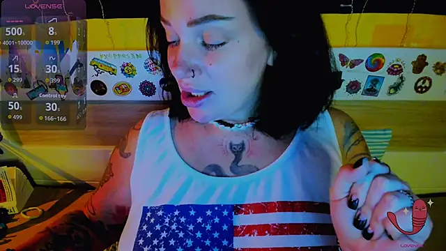 EllieOz online show from 11/21/25, 08:40