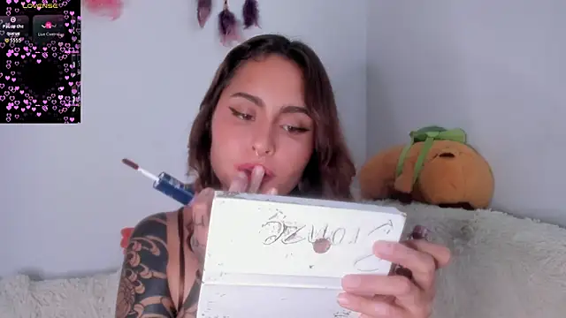 Violette-Ramirez01 online show from 12/01/25, 07:08