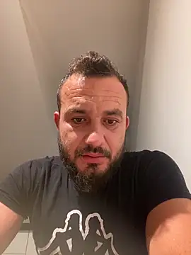 cosmin9000 online show from 10/04/25, 05:16