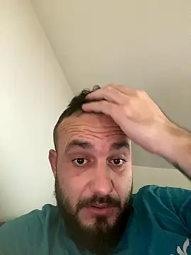 cosmin9000 online show from 11/22/25, 10:36