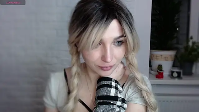 Yoda21 online show from 01/15/25, 06:19