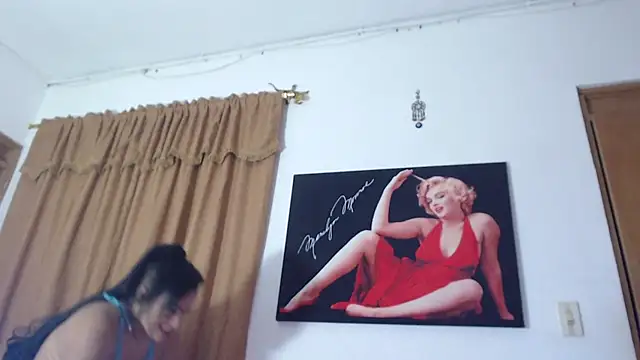 seleneh online show from 01/02/25, 08:35