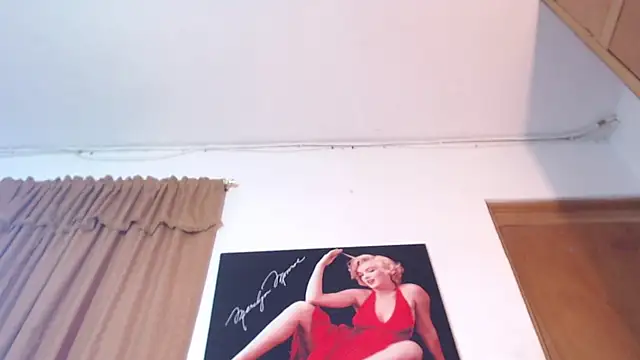 seleneh online show from 01/27/25, 09:33