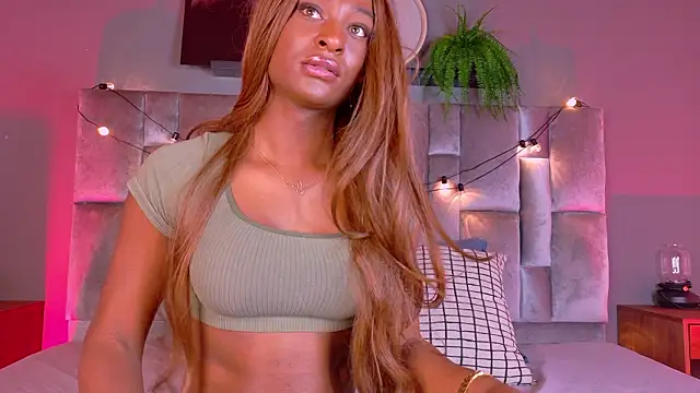 nahomi campbell online show from 03/18/26, 07:39