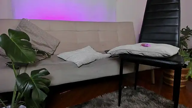 roselinedior online show from 01/13/25, 08:48