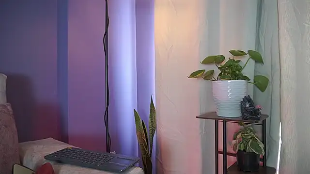 roselinedior online show from 07/13/26, 05:16