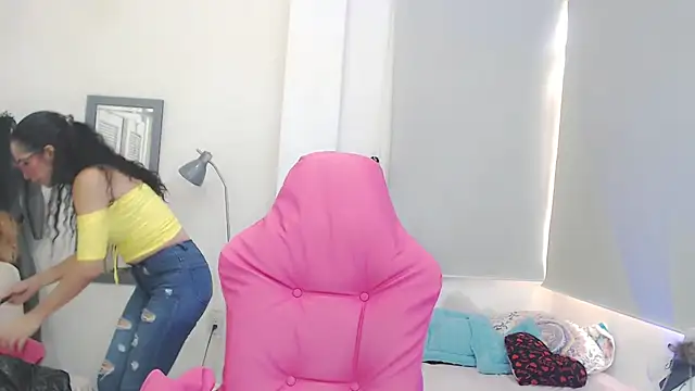 sasha mom69  online show from 03/24/26, 02:33