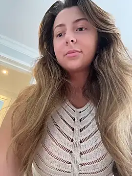 curvyflawless online show from 07/04/26, 07:47