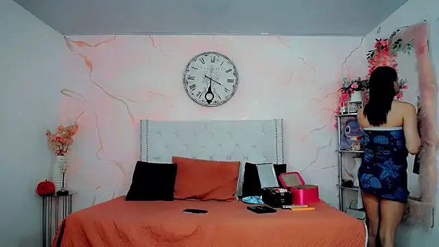 maria camilacms online show from 12/16/25, 06:02