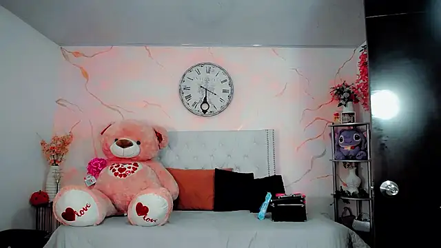 maria camilacms online show from 01/12/26, 07:41