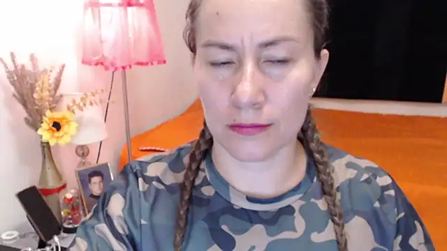 CATRINA-83 online show from 09/22/25, 04:20