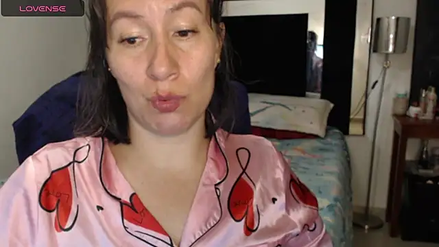 CATRINA-83 online show from 04/22/26, 01:01