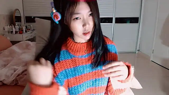 -Lucky Girl online show from 12/03/25, 12:36