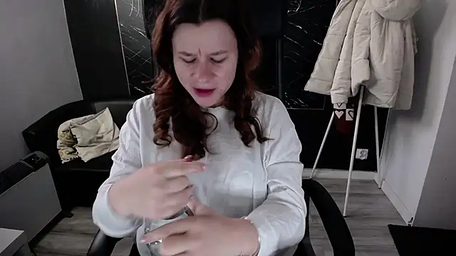 littleviki7 online show from 01/07/26, 08:17