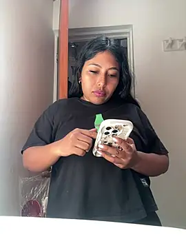 emmyjhonson07 online show from 07/14/26, 03:51