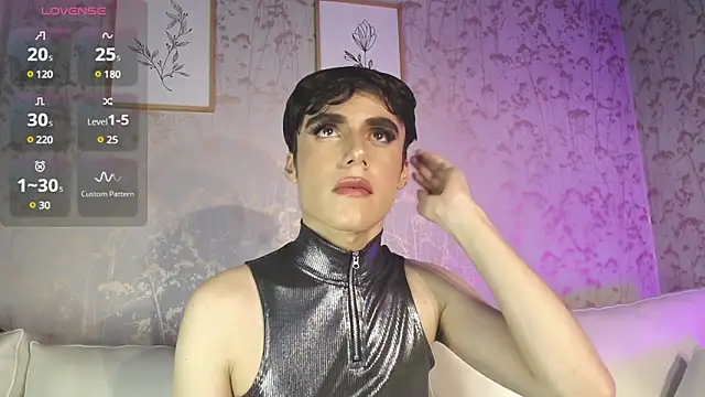 ChristianM 18 online show from 12/16/24, 06:10