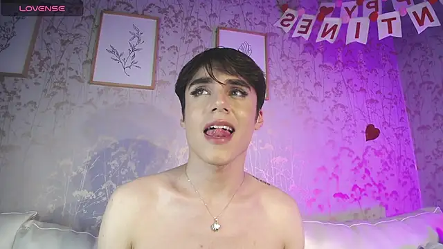 ChristianM 18 online show from 02/15/25, 08:22