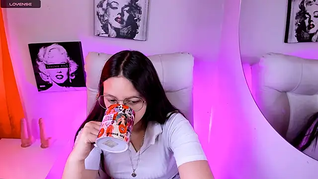 SamanthaRoldaan online show from 03/15/26, 07:31